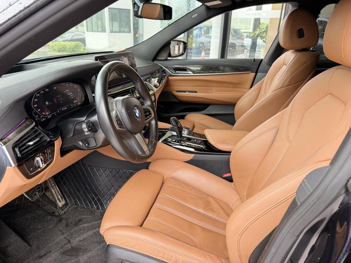 BMW 6 Series GT 630i M Sport, фото 9