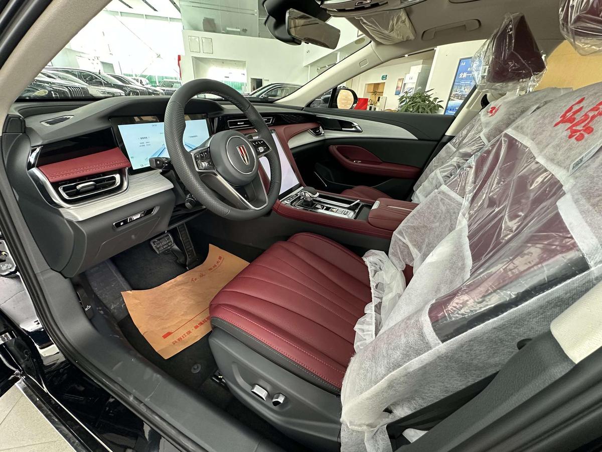 Hongqi H5 PHEV 130, фото 6