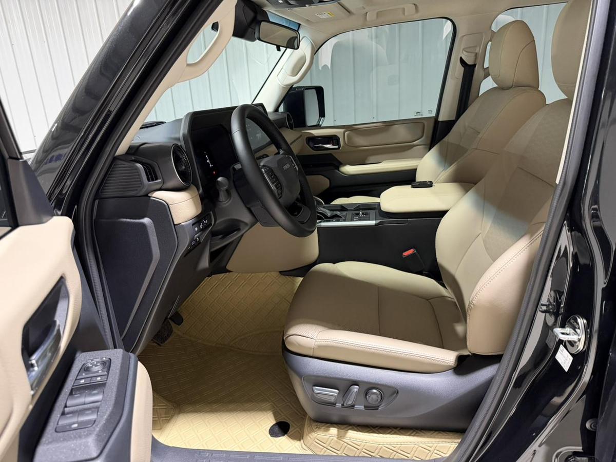 Toyota Land Cruiser Prado 2.4T Hybrid TX 5-seat, фото 8