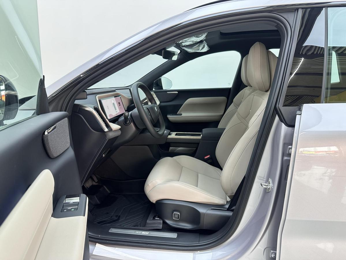 Volvo XC70 2WD Long Range Core, фото 12