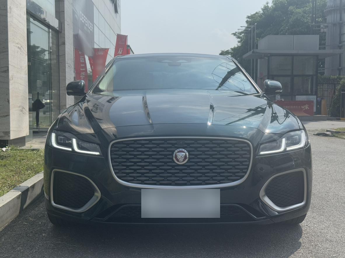 Jaguar XFL 2.0T P250 2WD Premium Luxury