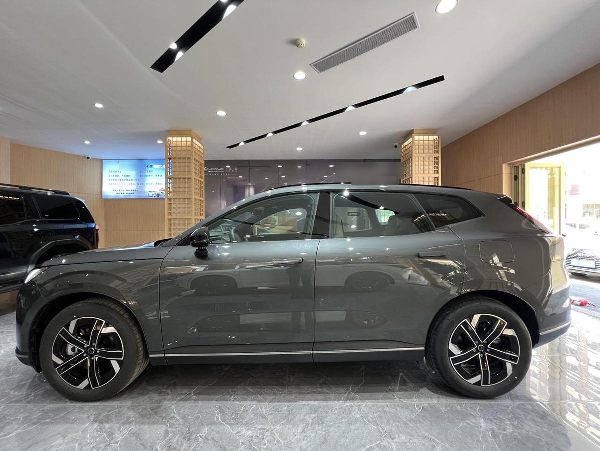 Volvo XC70 AWD Extra Long Range Core