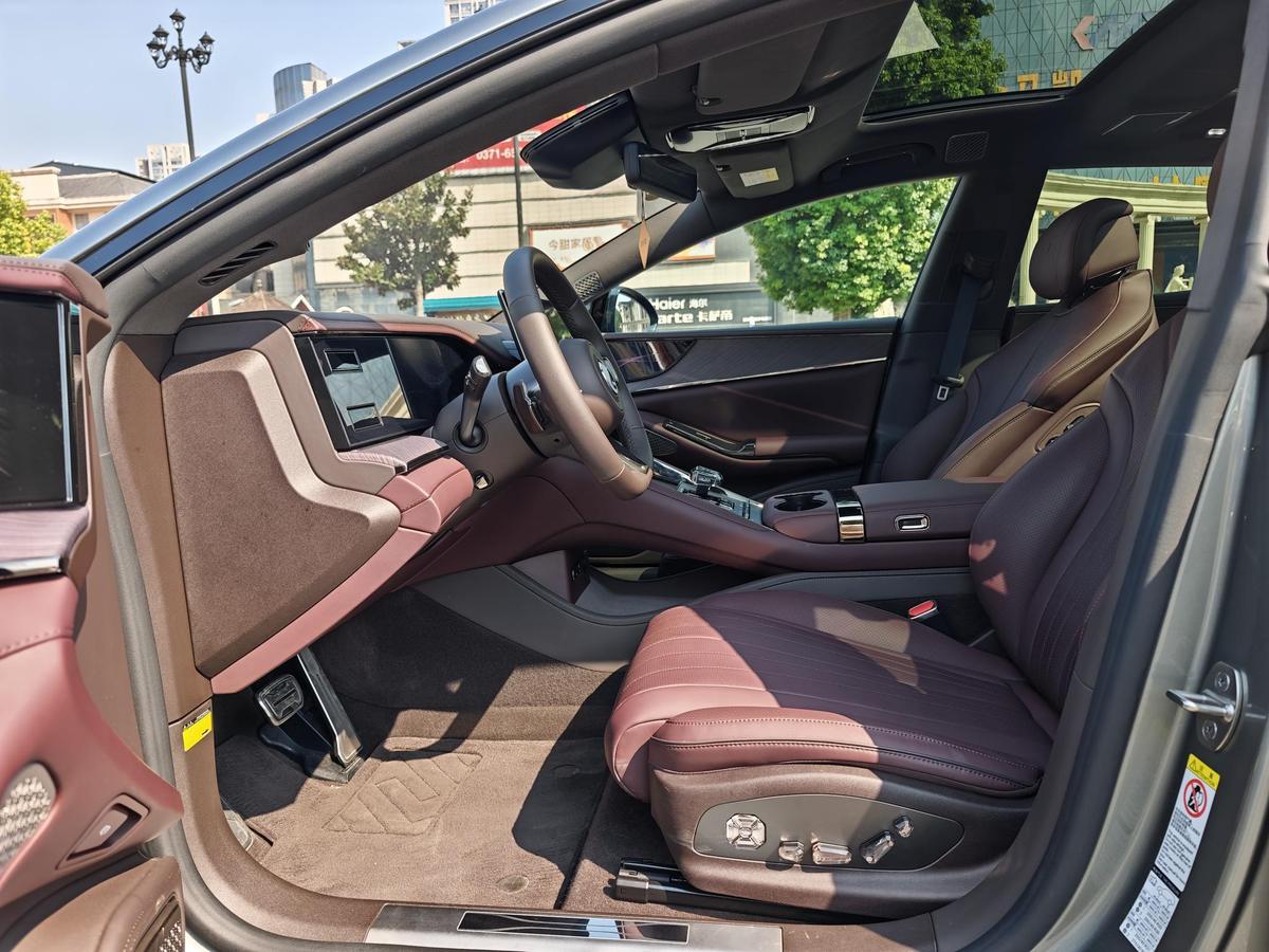 Denza Z9GT DM 1100 AWD Max, фото 3