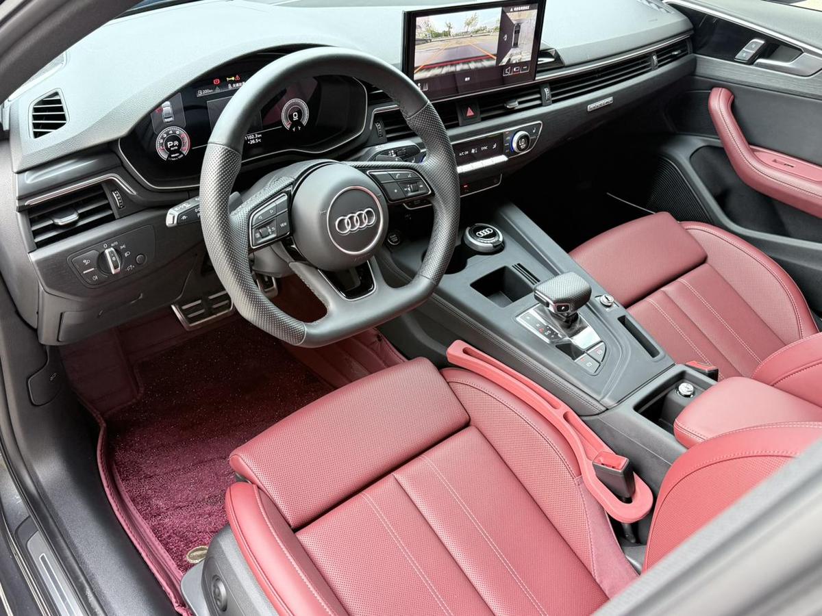 Audi A4L 40 TFSI Luxury, фото 3
