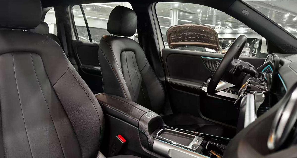 Mercedes-Benz GLB 200, фото 17