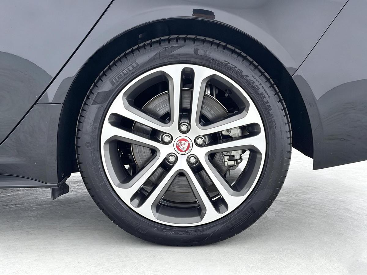 Jaguar XEL 2.0T R-Dynamic S Sport, фото 16
