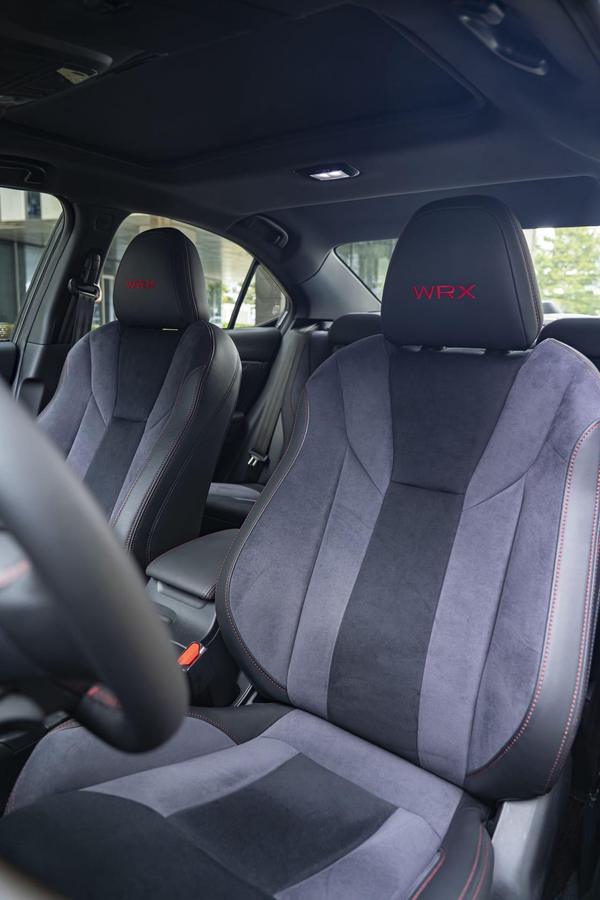 Subaru WRX 2.4T MT EyeSight, фото 20