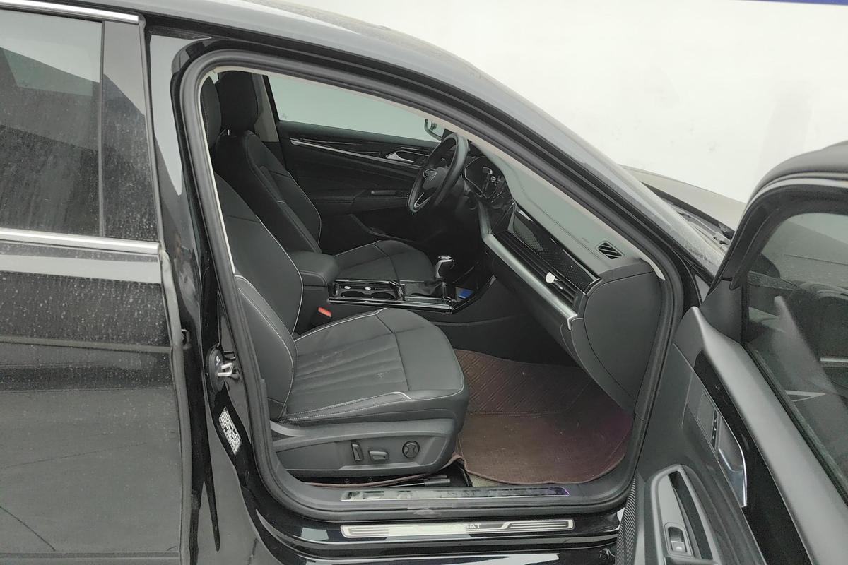 Volkswagen Passat 380TSI, фото 6