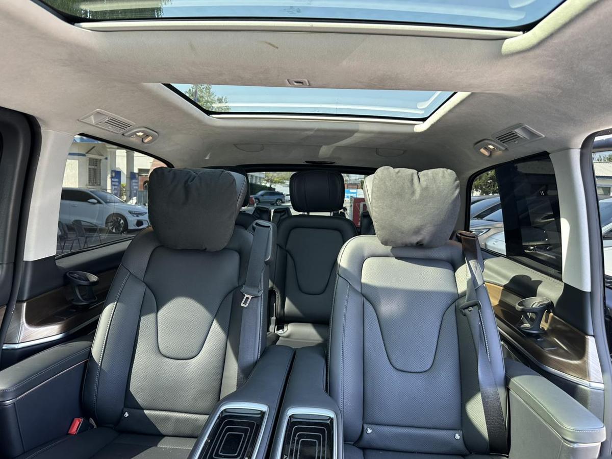 Mercedes-Benz V-Class V 260 L Luxury, фото 7