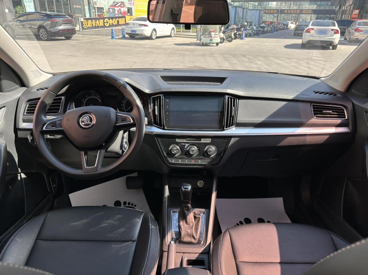 Skoda Kamiq 1.5L AT, фото 12