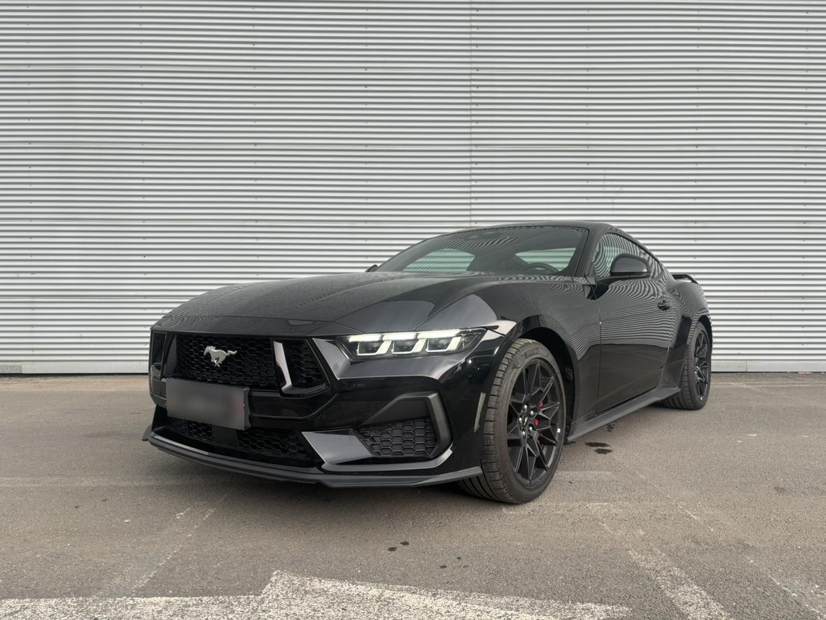 Ford Mustang 2.3T EcoBoost Performance