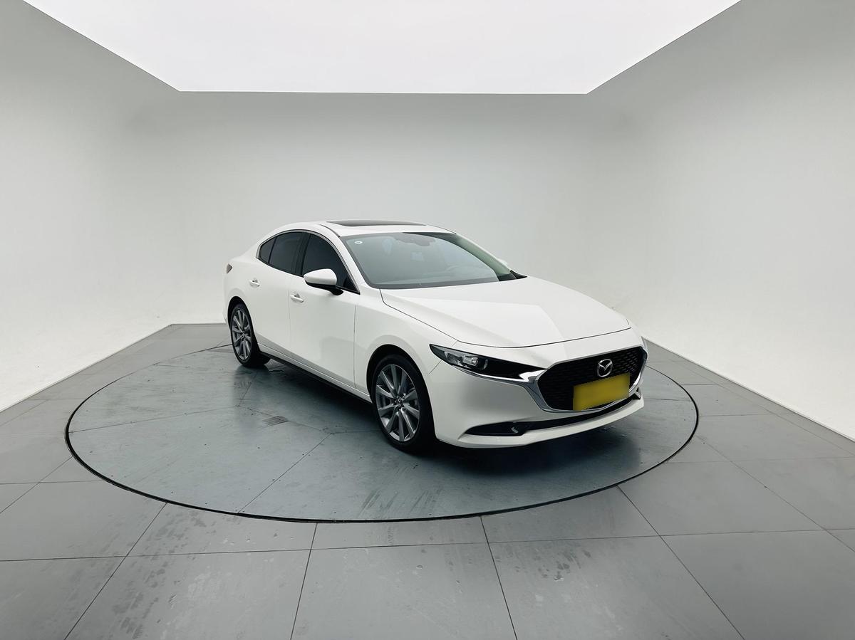 Mazda 3 Axela 2.0L AT, фото 3