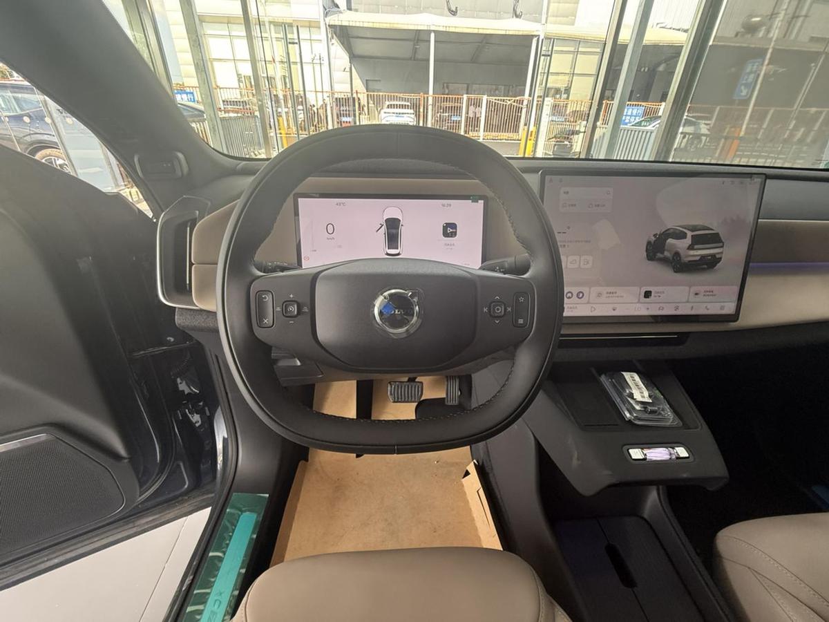 Volvo XC70 2WD Long Range, фото 10