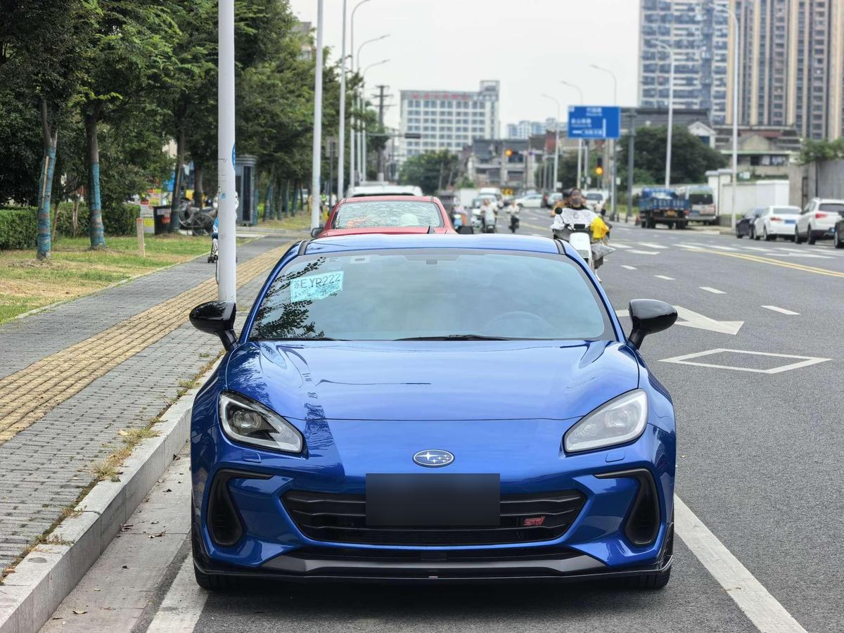 Subaru BRZ 2.4L MT STI Sport, фото 2