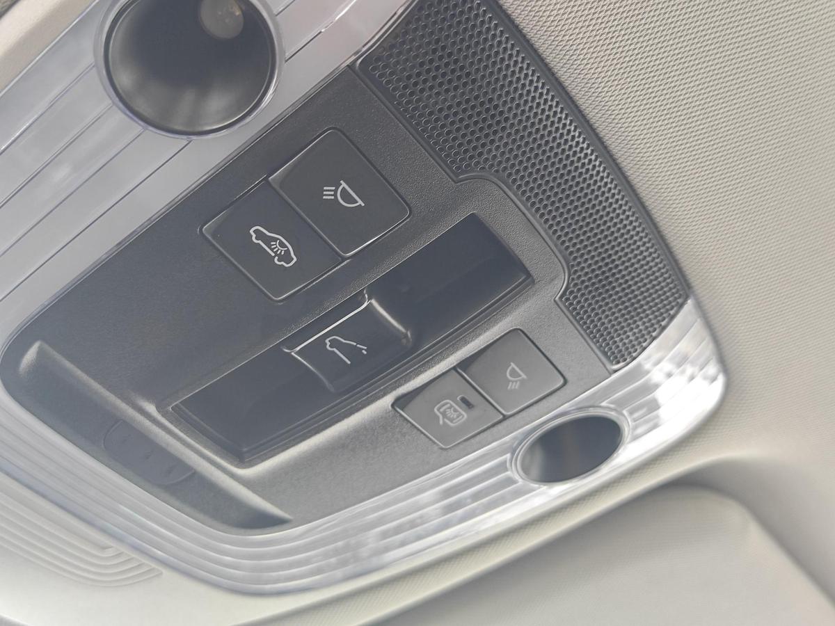 Kia K5 1.5T Luxury, фото 13