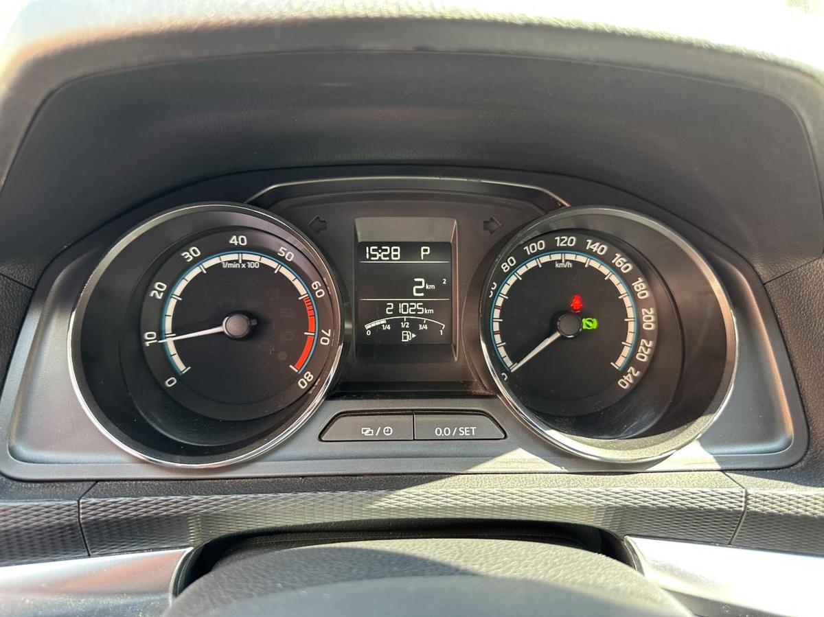 Skoda Kamiq 1.5L AT, фото 15