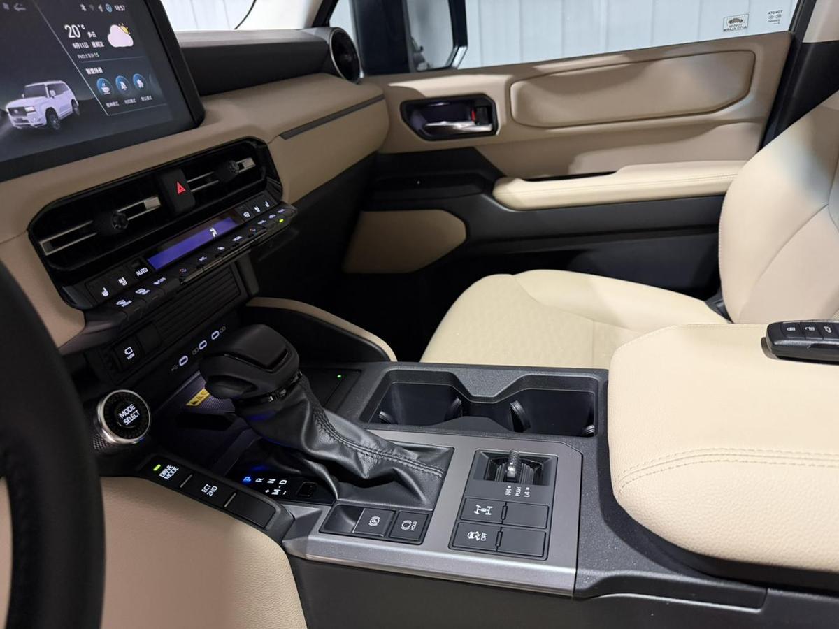 Toyota Land Cruiser Prado 2.4T Hybrid TX 5-seat, фото 9