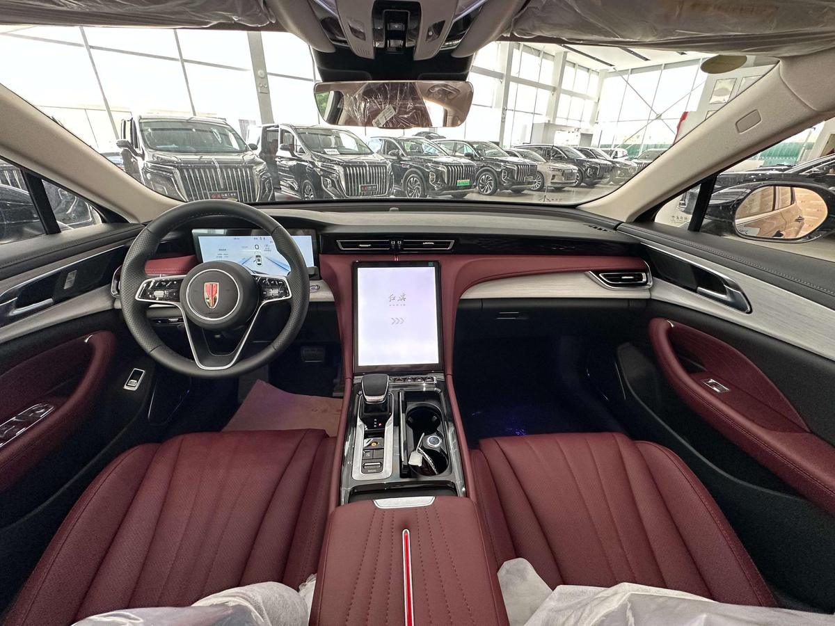 Hongqi H5 PHEV 130, фото 8