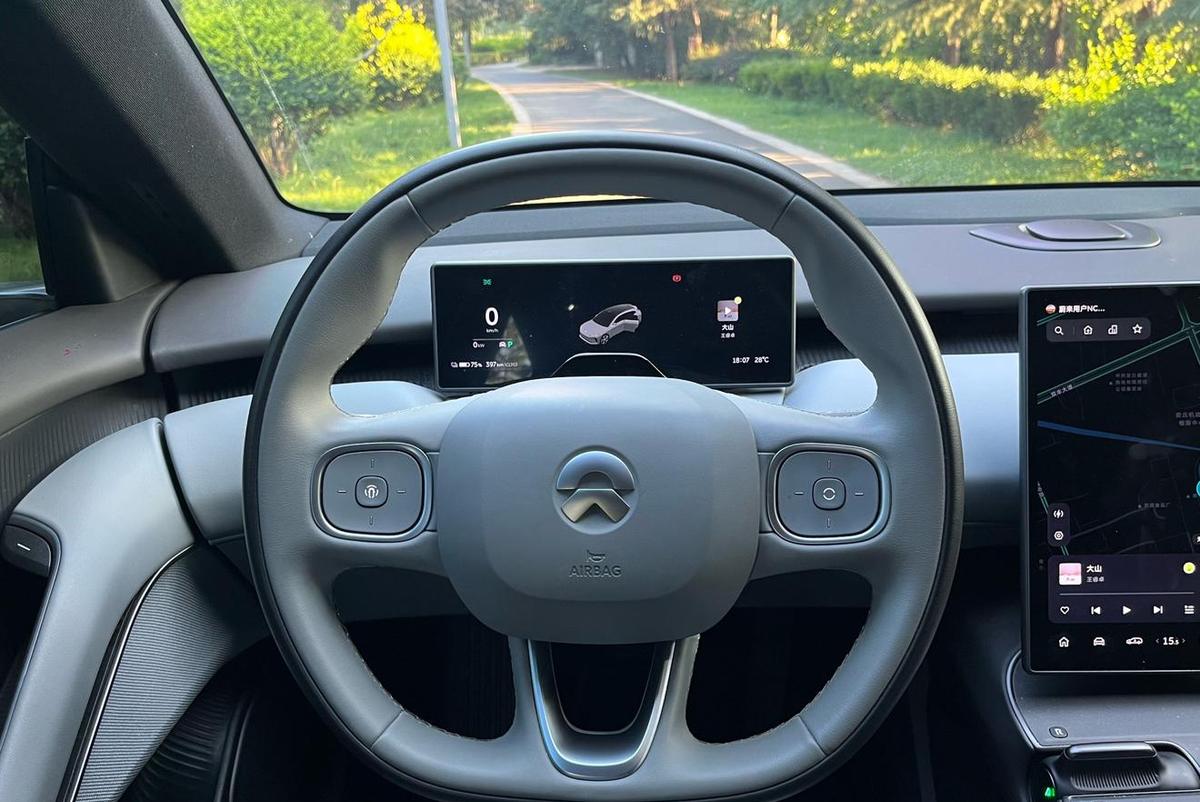 NIO ET5T 75 kWh, фото 9