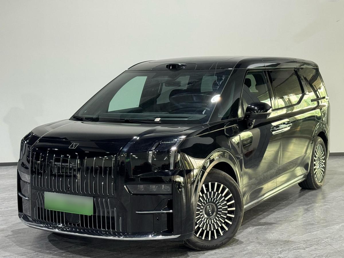 Zeekr 009 7-seat AWD 108 kWh