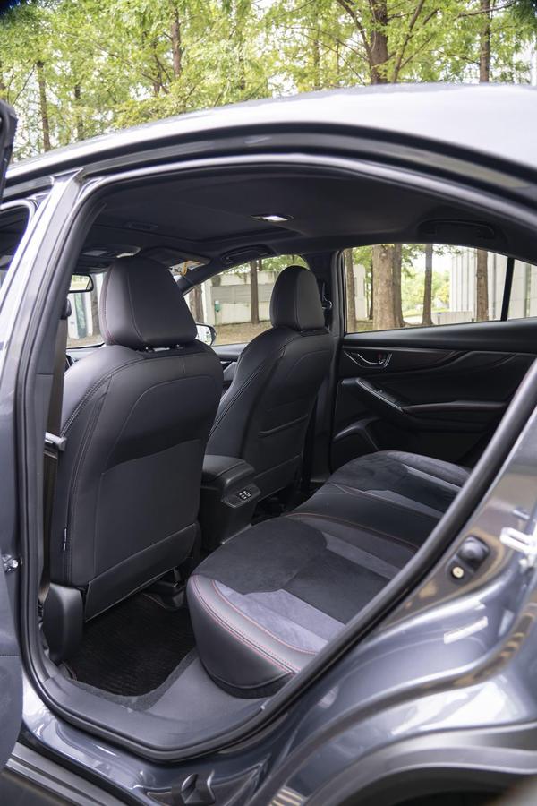Subaru WRX 2.4T MT EyeSight, фото 15
