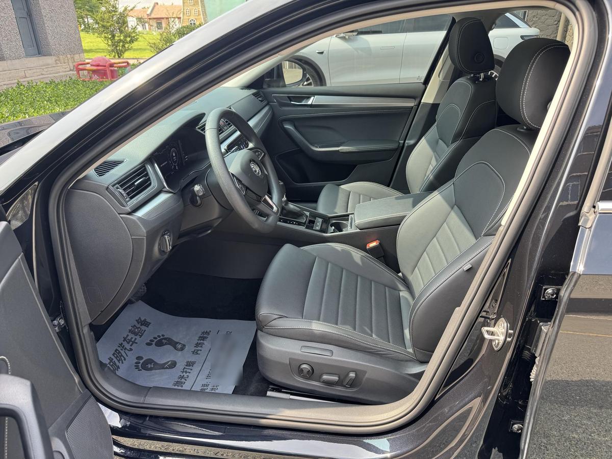 Skoda Superb TSI280 DSG Premium, фото 8