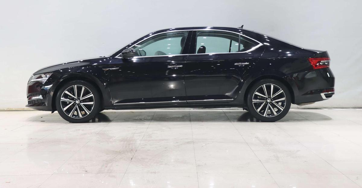 Skoda Superb TSI280 DSG Premium, фото 6
