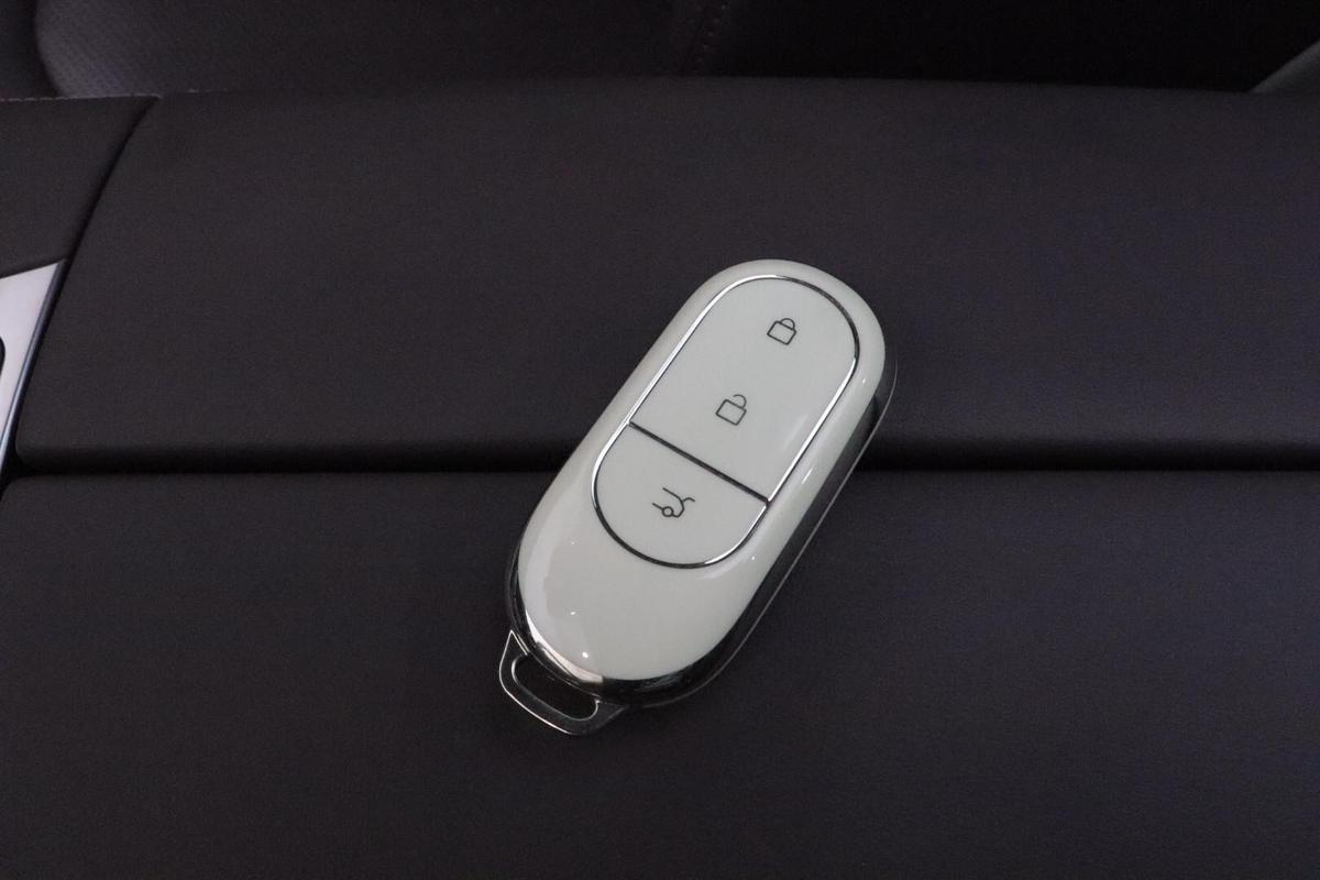 Leapmotor C11 EREV 200, фото 18