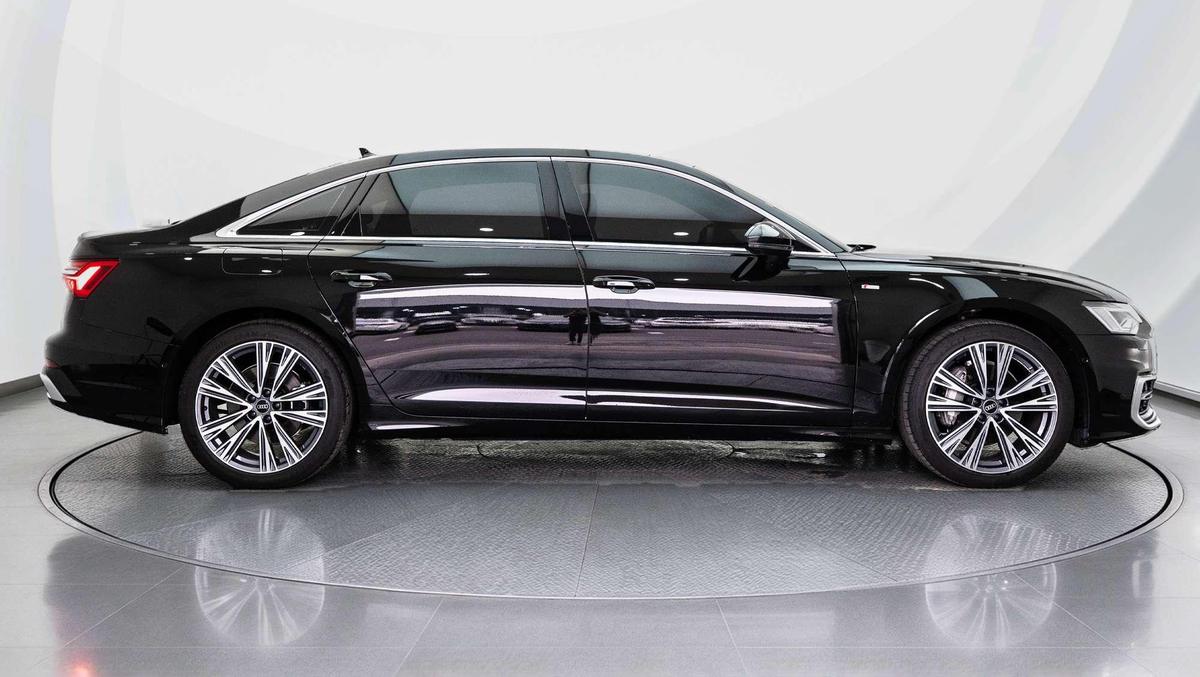 Audi A6L 45 TFSI quattro, фото 3