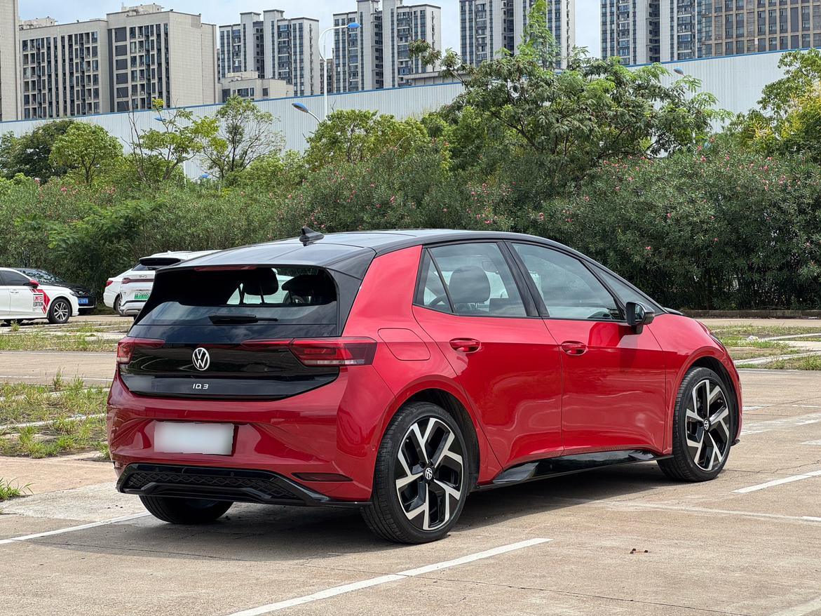 Volkswagen ID.3 GTX, фото 9